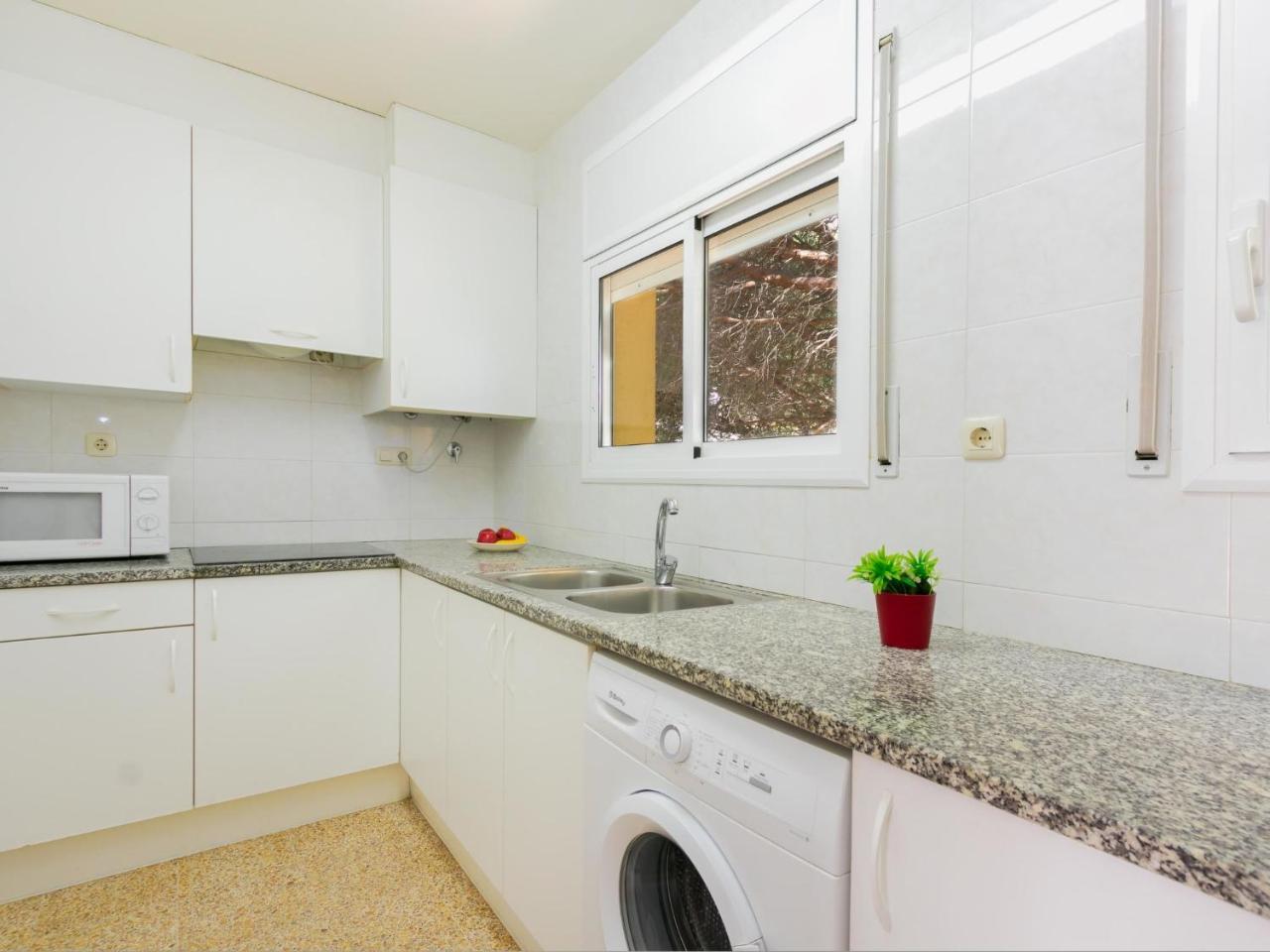 Apartment Velazquez-1 By Interhome Росас Экстерьер фото